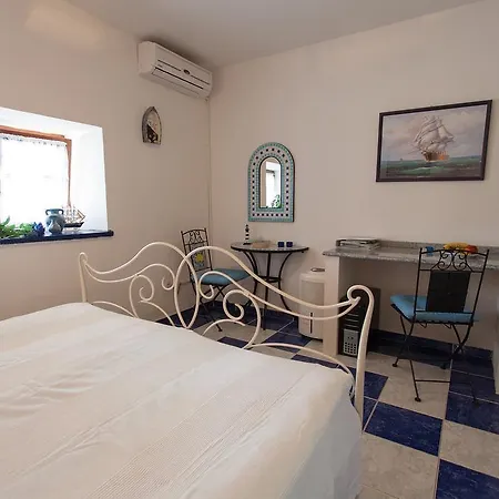 Apartment Mir Polje (Krk)