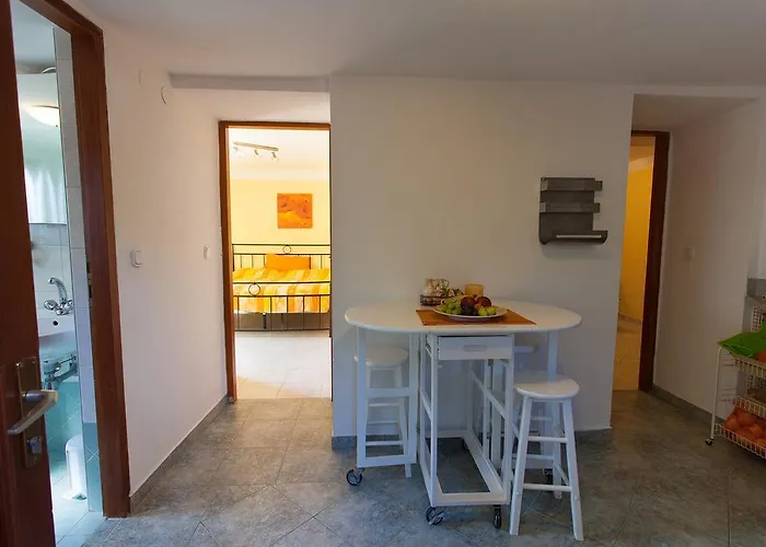 Apartment Mir *