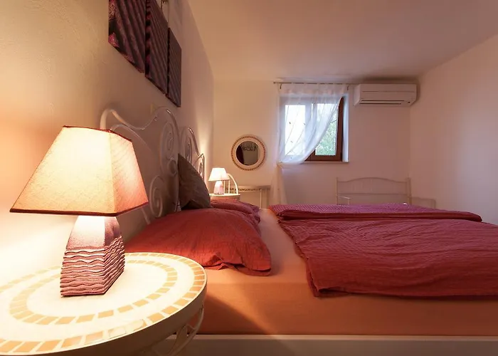 Apartment Mir *